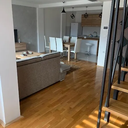 Apartment Luxury Duplex In Heart Of